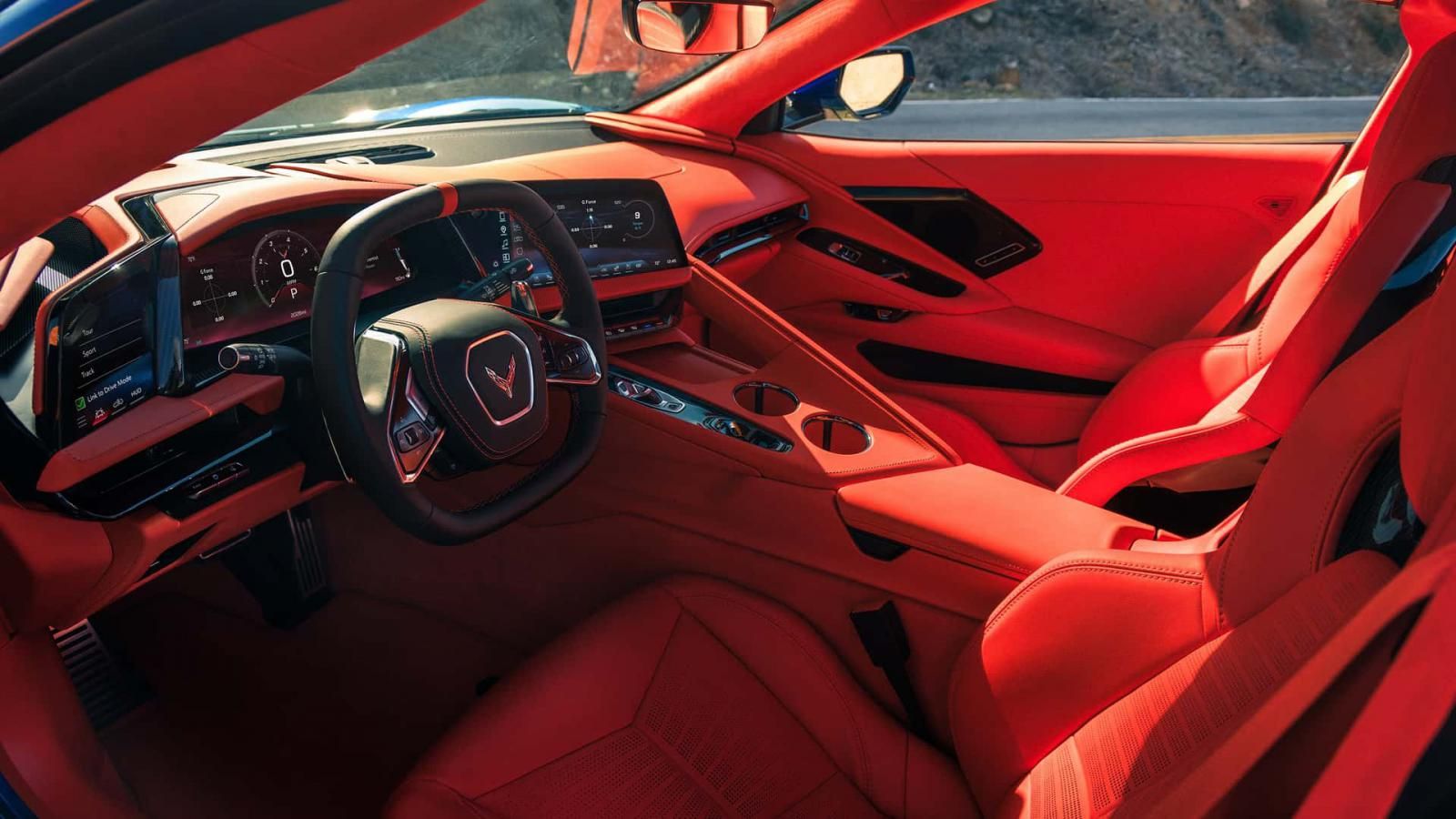 Η Chevrolet Corvette Grand Sport έχει νέο V8 μοτέρ και 542 άλογα
